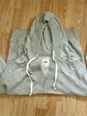 aerie oversized Light Gray V-Neck Hooded Sweater